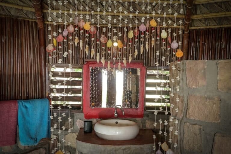 Vasque de la salle de bain d’un bungalow