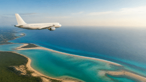 Avion survolant Madagascar pour rejoindre le Sakalava Lodge